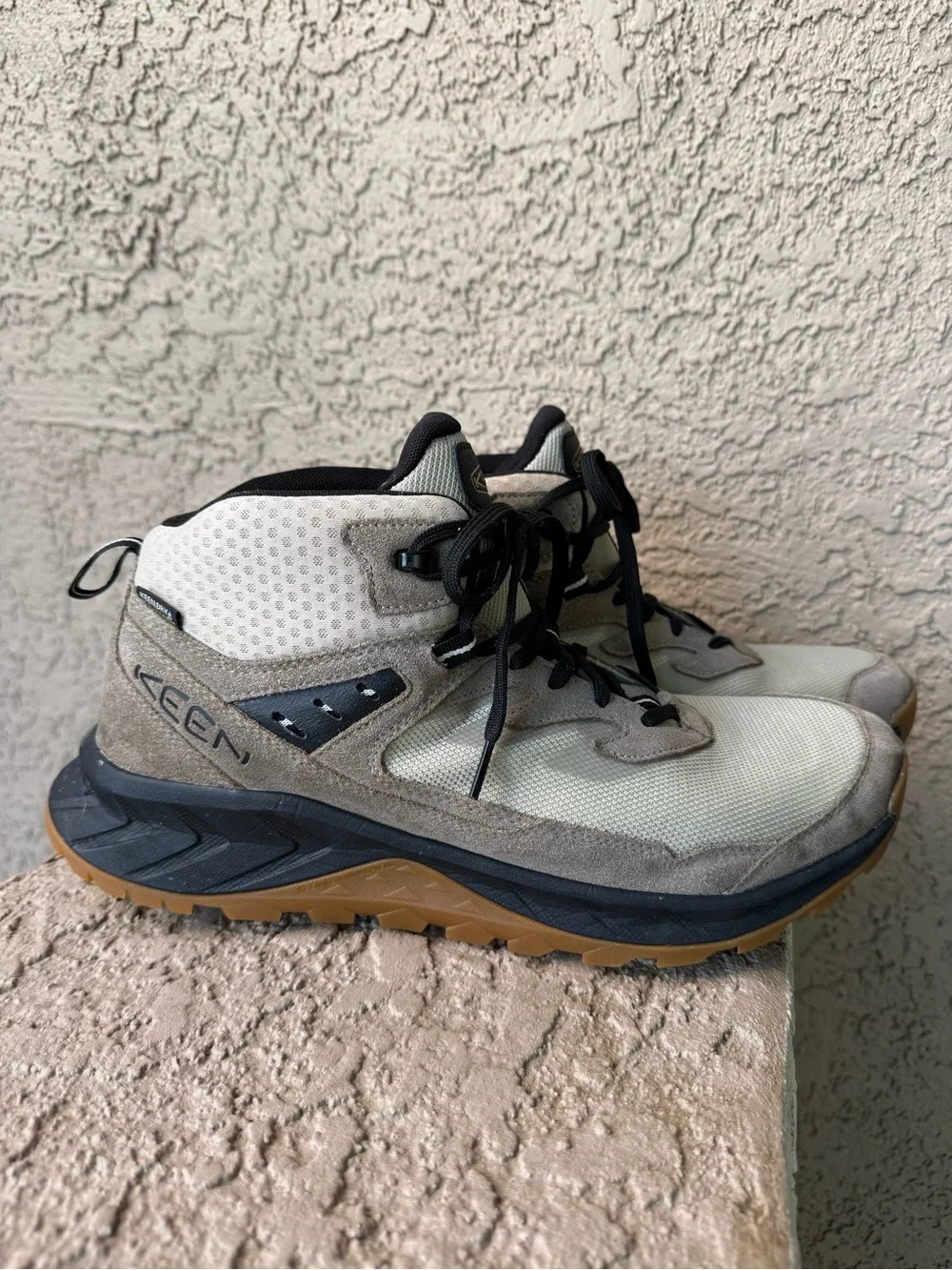 Keen Men's Waterproof Hiking Boots